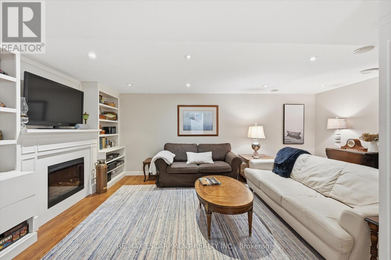 415 Henderson Road, Burlington, Ontario  L7L 2P6 - Photo 25 - W12486547