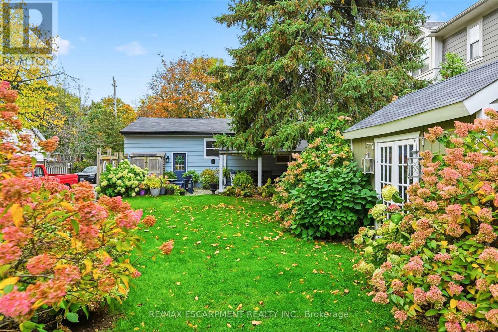 415 Henderson Road, Burlington, Ontario  L7L 2P6 - Photo 42 - W12486547