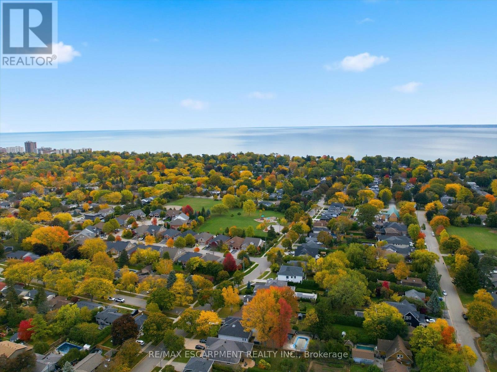 415 Henderson Road, Burlington, Ontario  L7L 2P6 - Photo 50 - W12486547