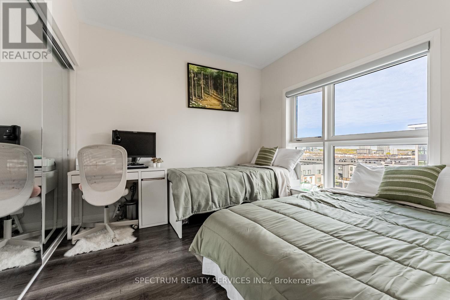 531 - 102 Grovewood Common, Oakville, Ontario  L6H 0X2 - Photo 14 - W12486549