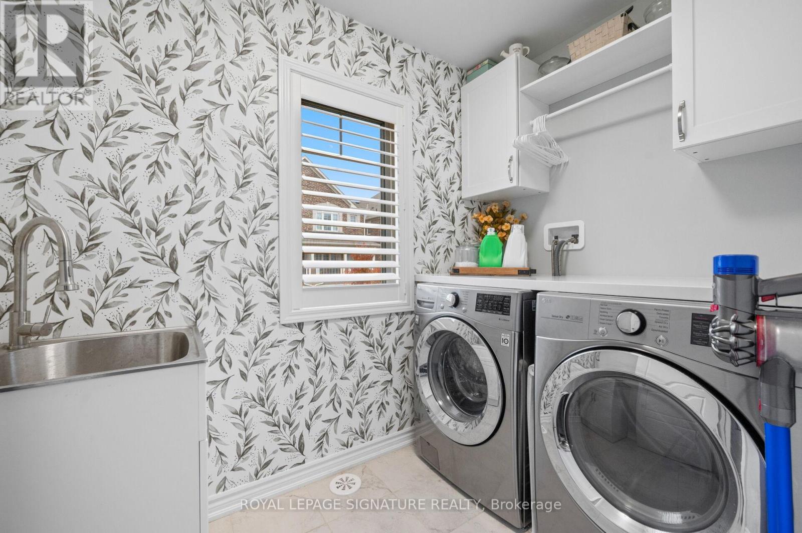 890 Cactus Point, Milton, Ontario  L9E 1R8 - Photo 12 - W12486581