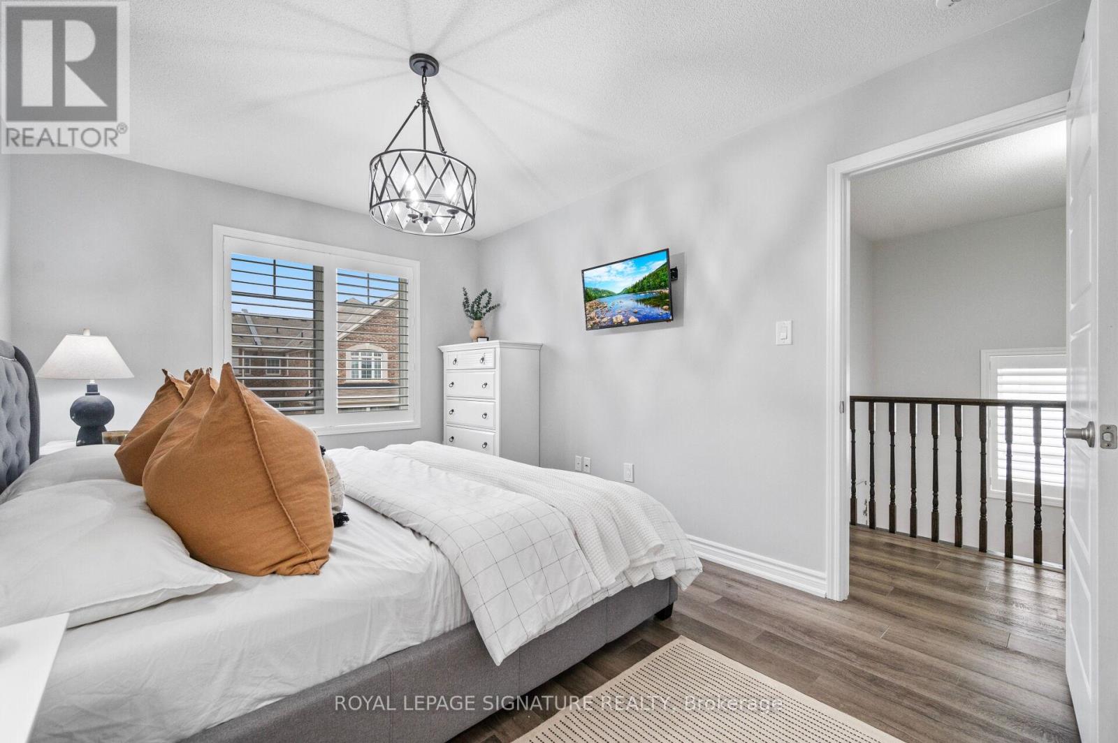 890 Cactus Point, Milton, Ontario  L9E 1R8 - Photo 15 - W12486581