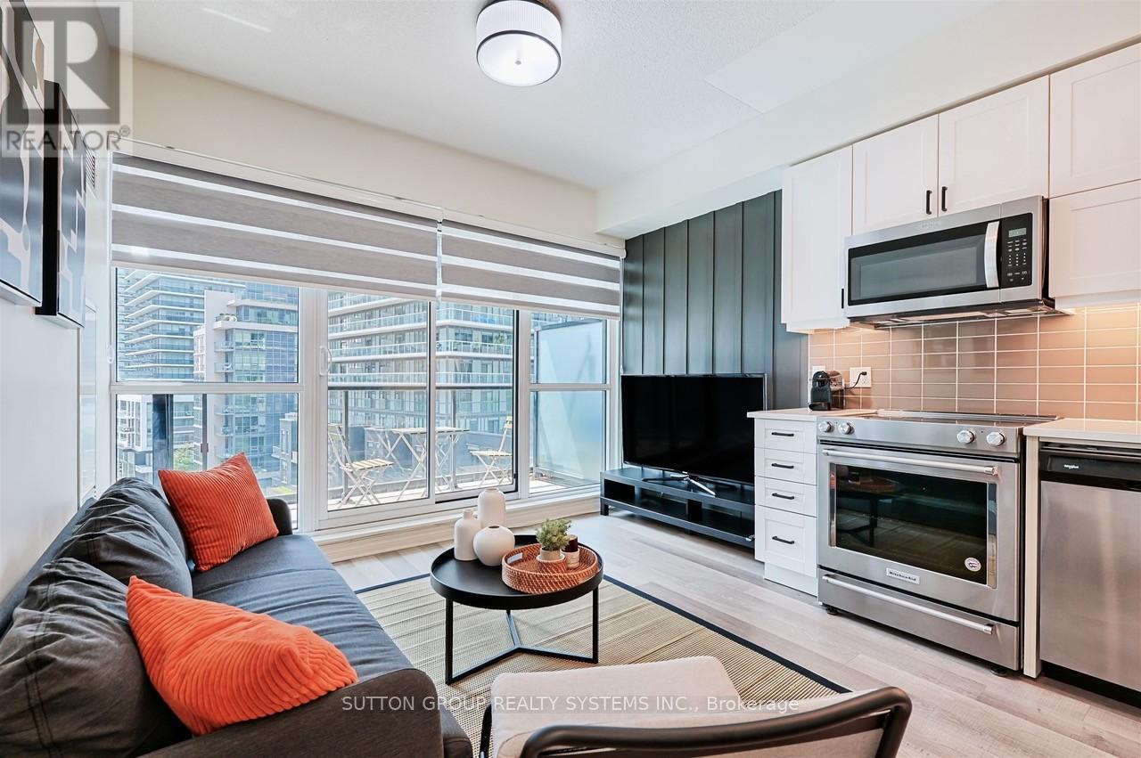 704 - 39 Annie Craig Drive, Toronto, Ontario  M8V 0H1 - Photo 12 - W12486583