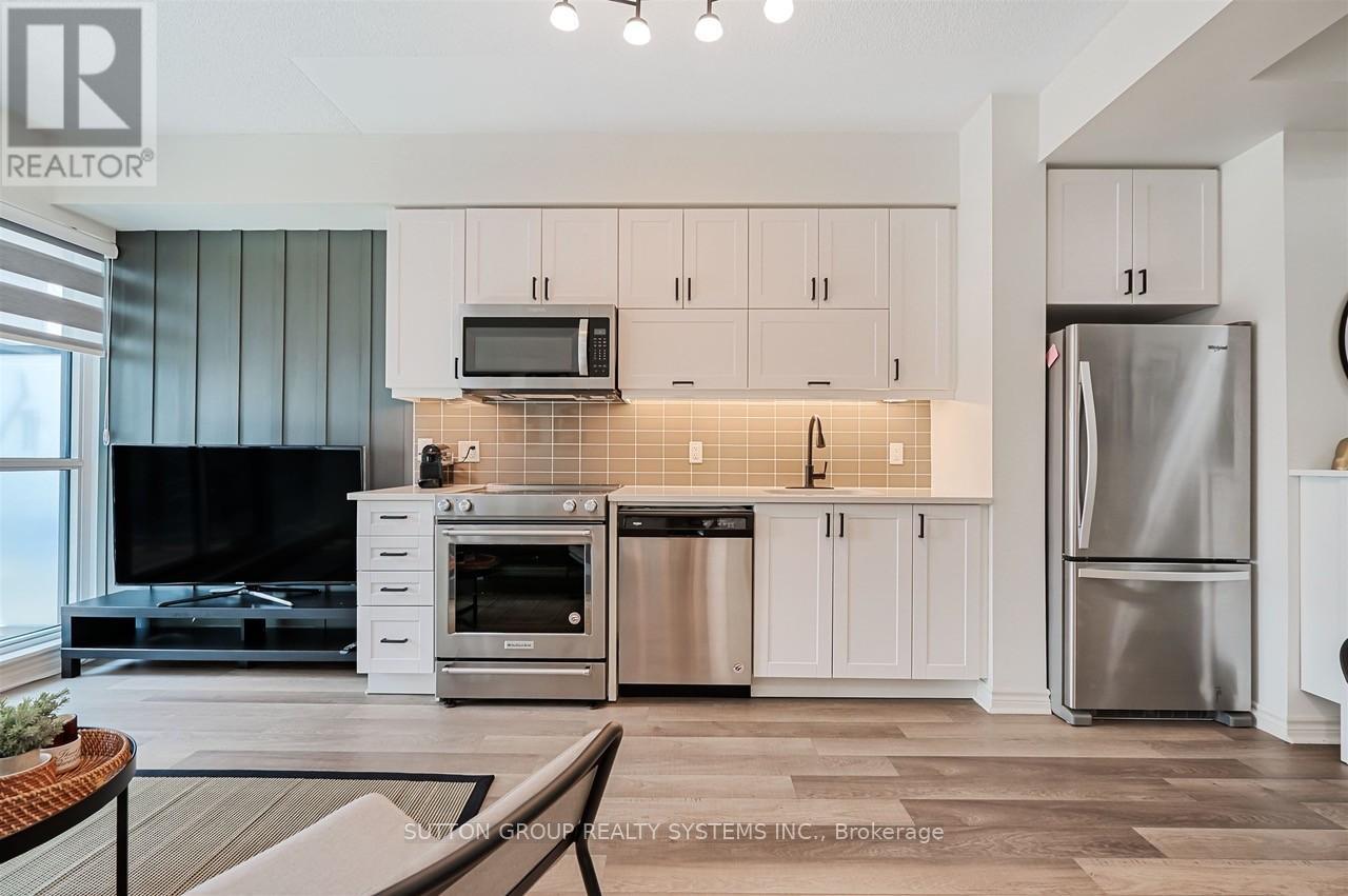 704 - 39 Annie Craig Drive, Toronto, Ontario  M8V 0H1 - Photo 9 - W12486583