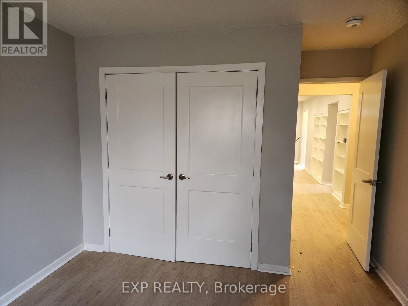 Main Level - 89 Wellington Street E, Brampton, Ontario  L6W 1Y6 - Photo 10 - W12486593