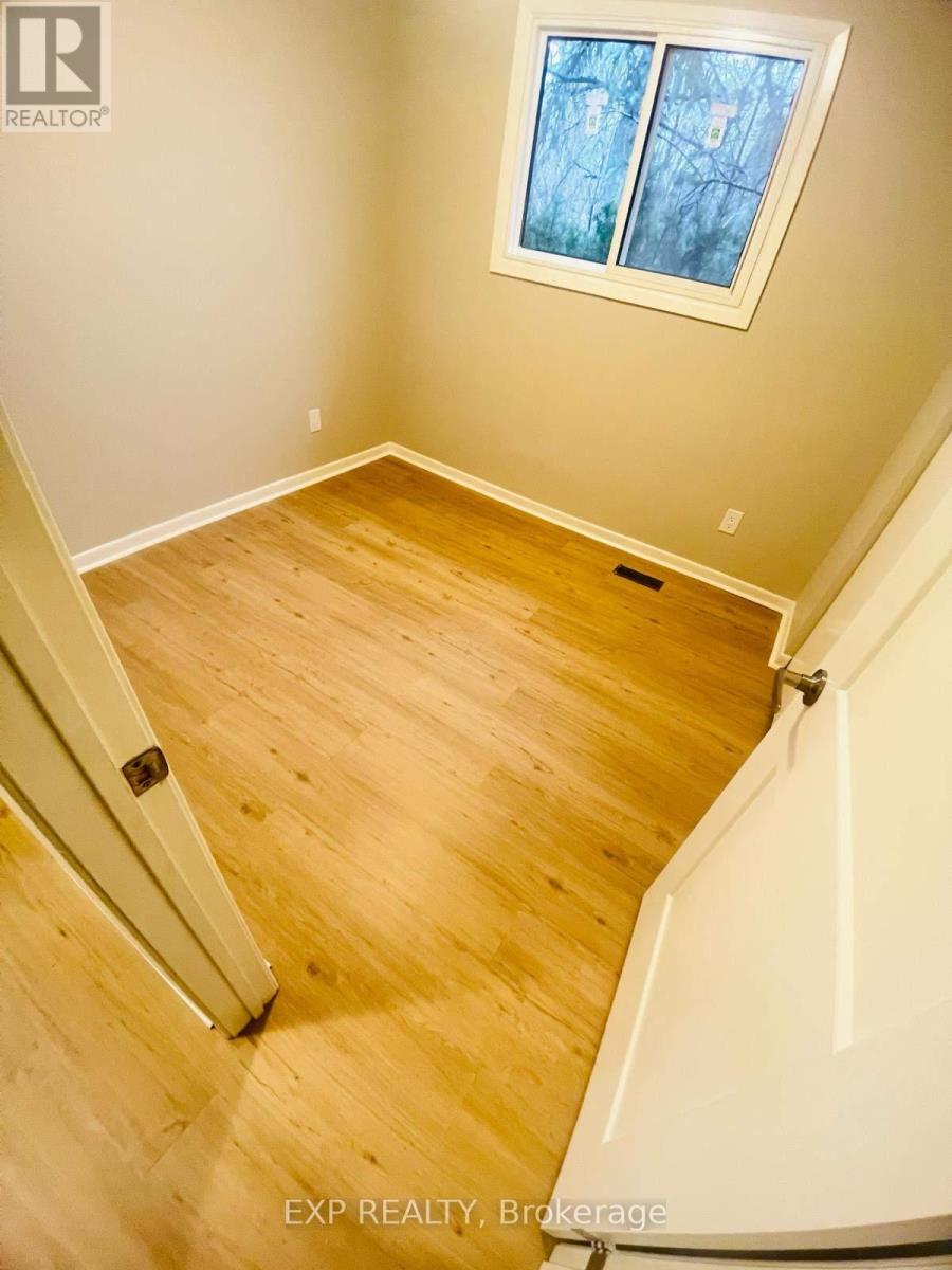 Main Level - 89 Wellington Street E, Brampton, Ontario  L6W 1Y6 - Photo 8 - W12486593