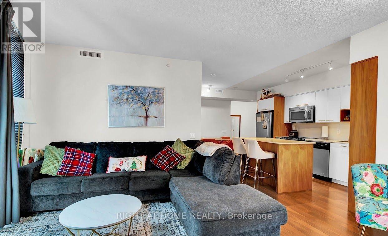 1804 - 5 Valhalla Inn Road, Toronto, Ontario  M9B 1S9 - Photo 10 - W12486608