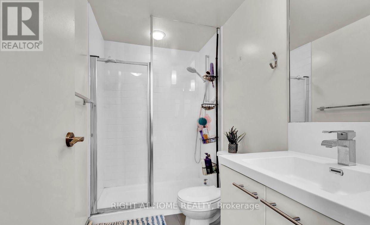 1804 - 5 Valhalla Inn Road, Toronto, Ontario  M9B 1S9 - Photo 18 - W12486608