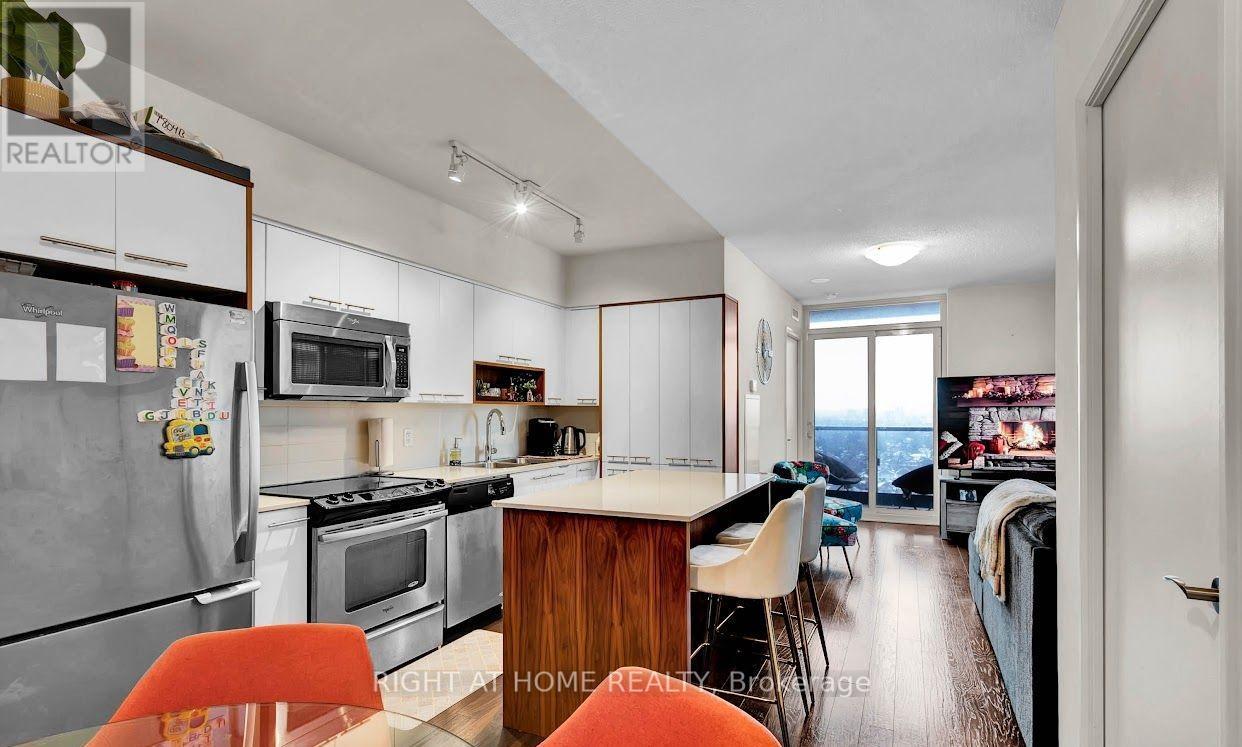 1804 - 5 Valhalla Inn Road, Toronto, Ontario  M9B 1S9 - Photo 8 - W12486608