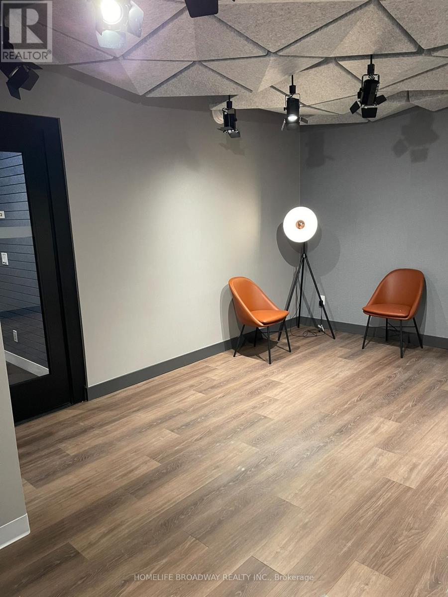 511 - 1037 The Queensway, Toronto, Ontario  M8Z 6C7 - Photo 19 - W12486622