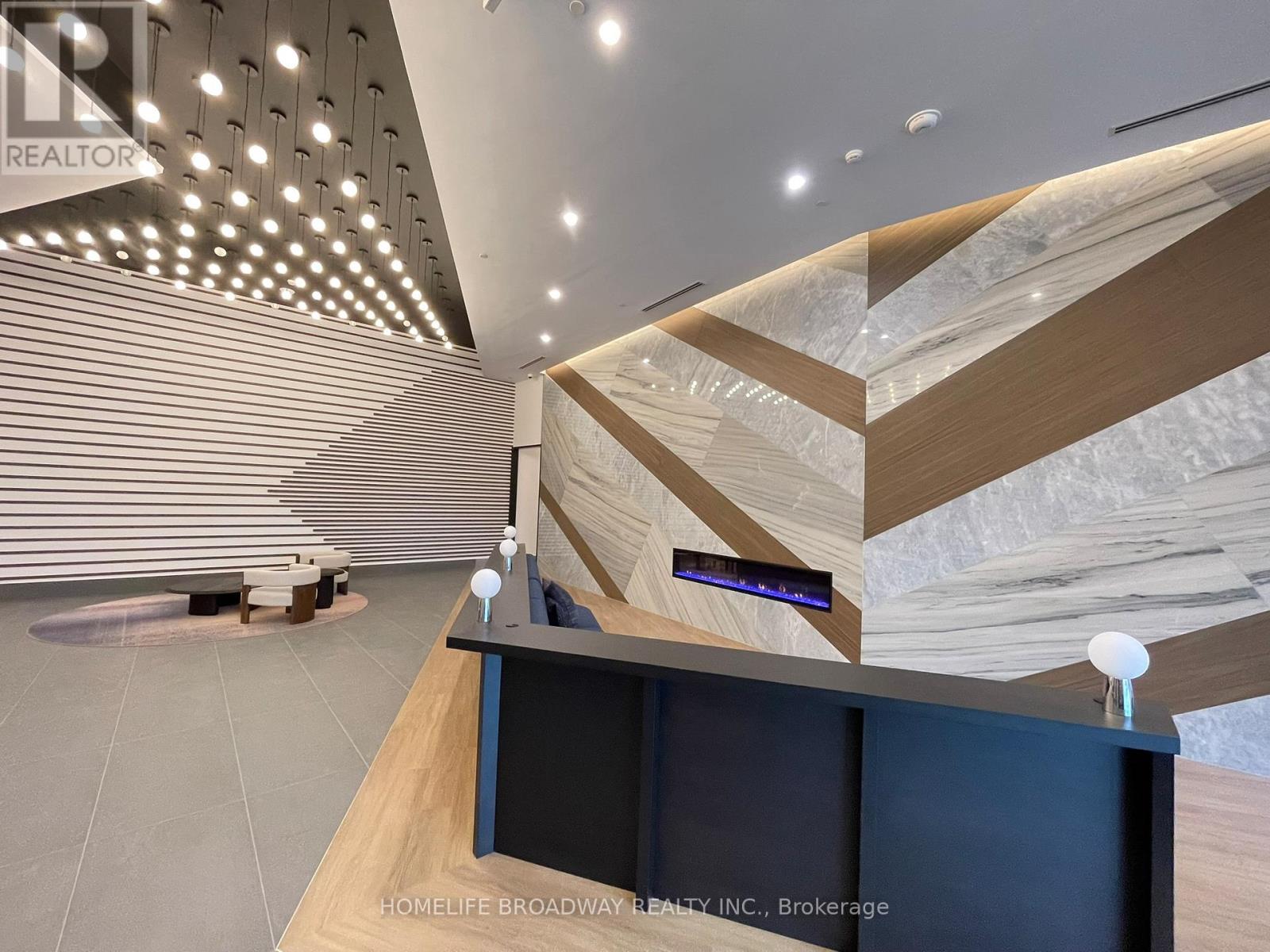 511 - 1037 The Queensway, Toronto, Ontario  M8Z 6C7 - Photo 2 - W12486622