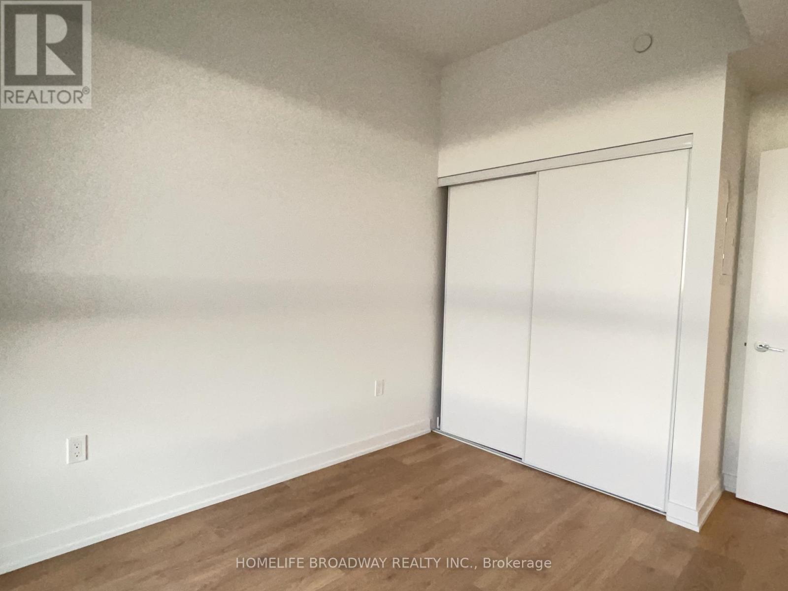 511 - 1037 The Queensway, Toronto, Ontario  M8Z 6C7 - Photo 6 - W12486622