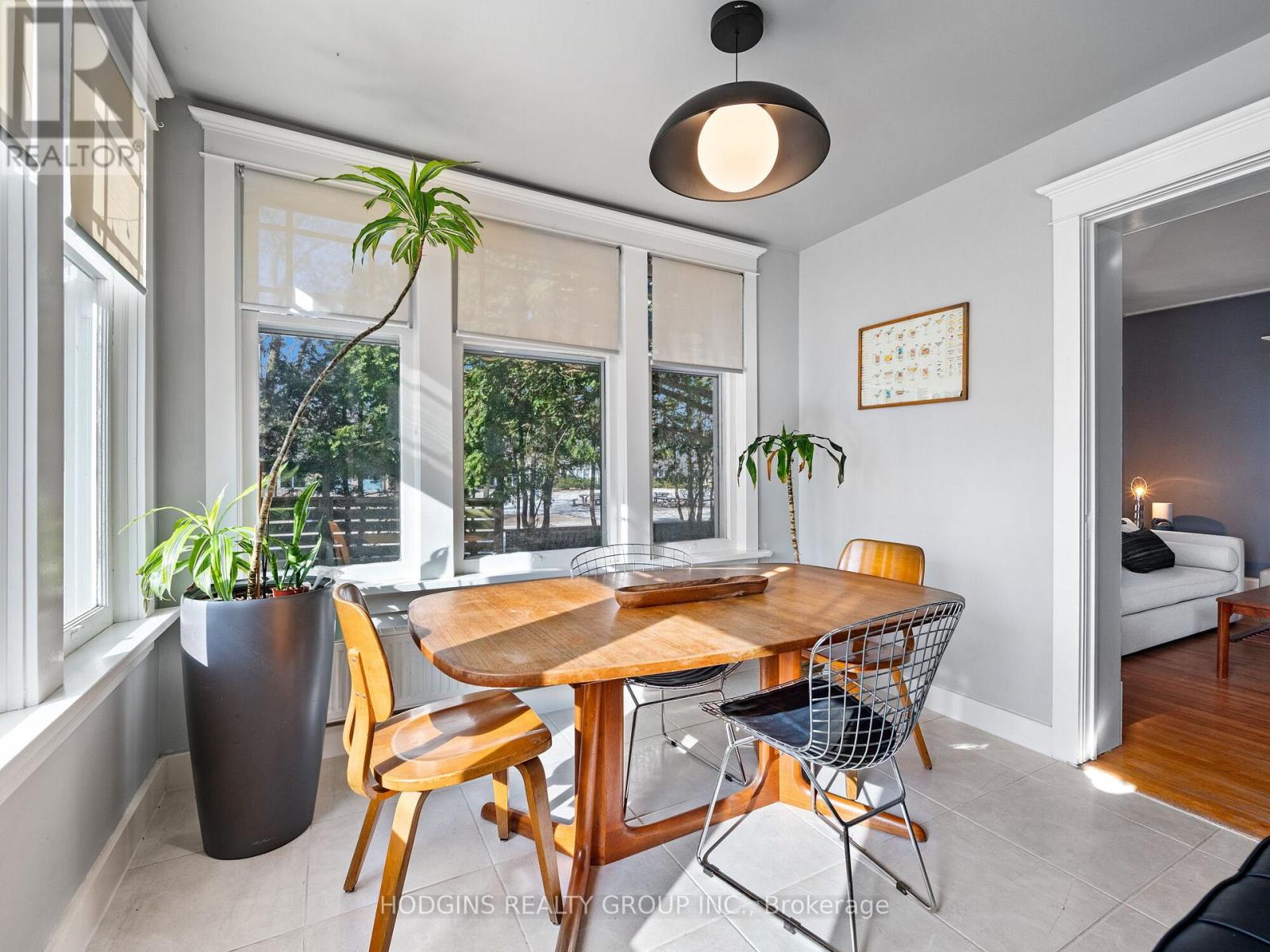 26 Brant Avenue, Mississauga, Ontario  L5G 3N8 - Photo 14 - W12486623