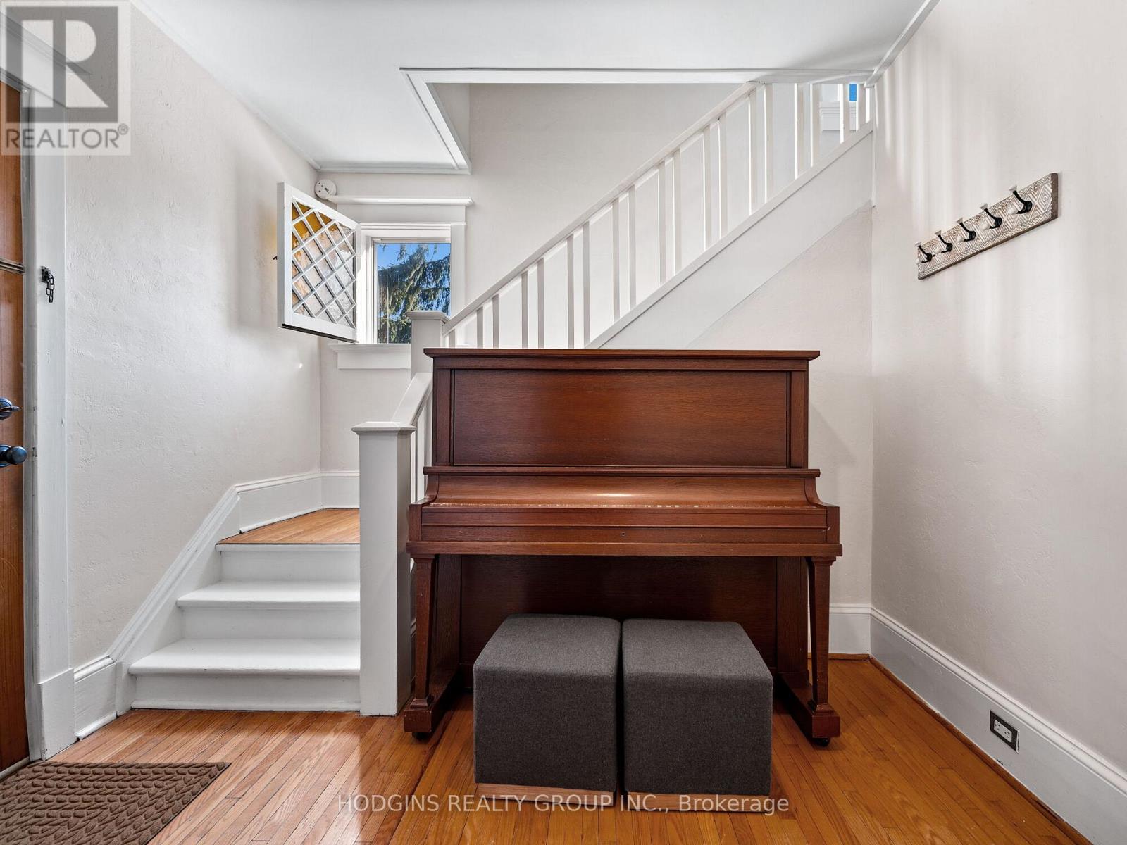 26 Brant Avenue, Mississauga, Ontario  L5G 3N8 - Photo 18 - W12486623