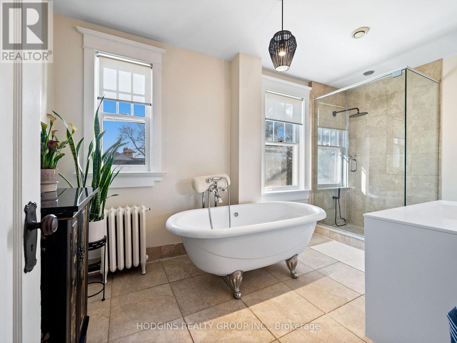 26 Brant Avenue, Mississauga, Ontario  L5G 3N8 - Photo 22 - W12486623