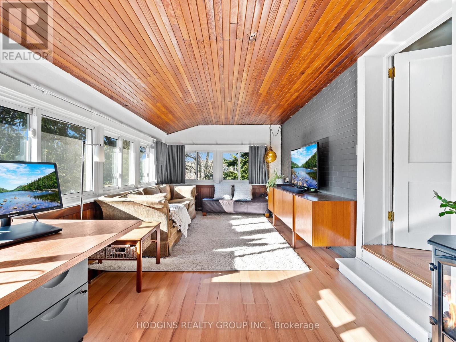 26 Brant Avenue, Mississauga, Ontario  L5G 3N8 - Photo 24 - W12486623