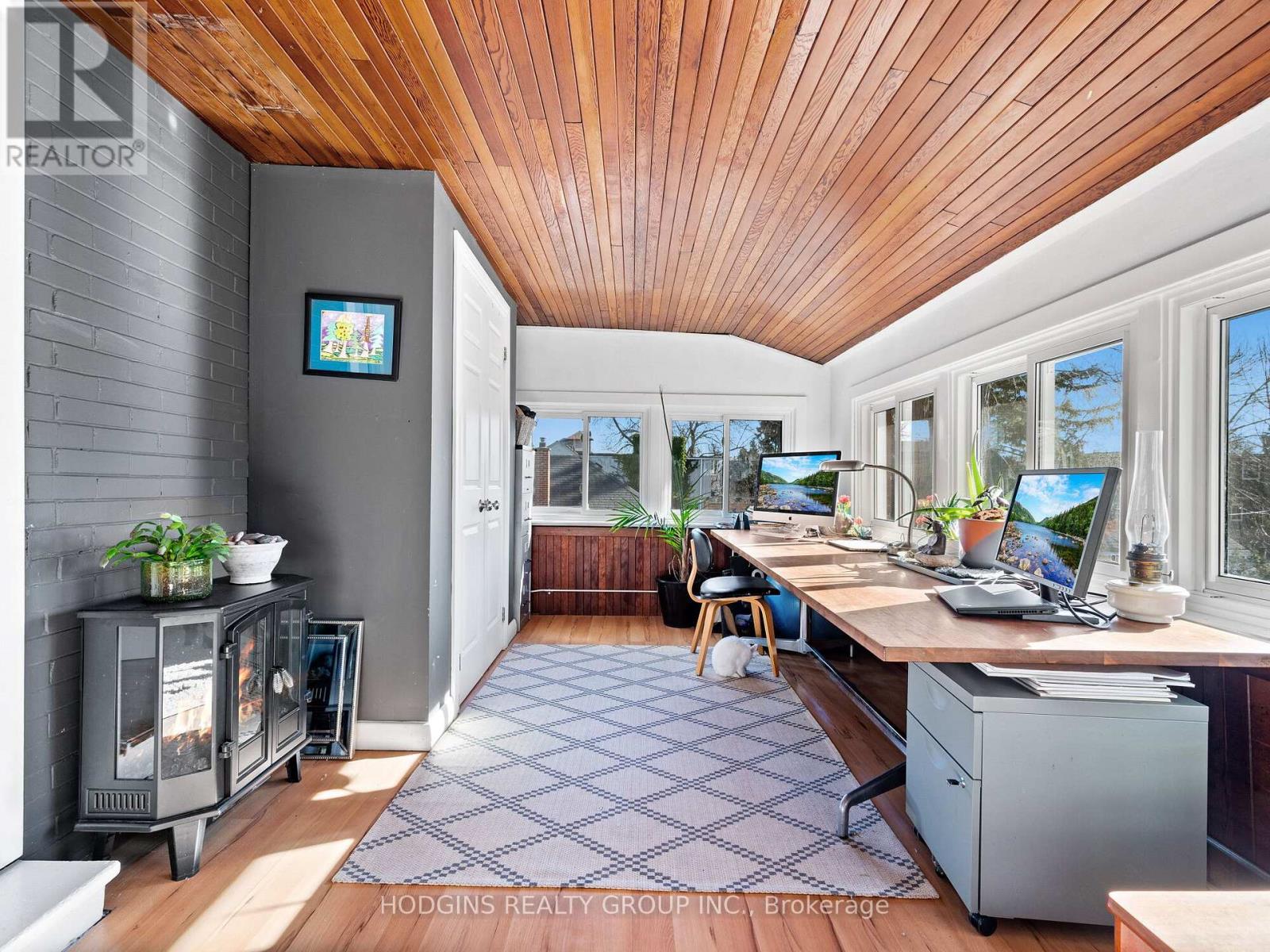 26 Brant Avenue, Mississauga, Ontario  L5G 3N8 - Photo 26 - W12486623