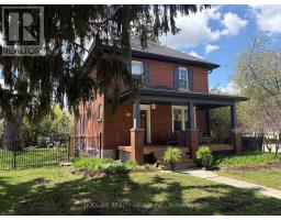26 BRANT AVENUE, Mississauga, Ontario