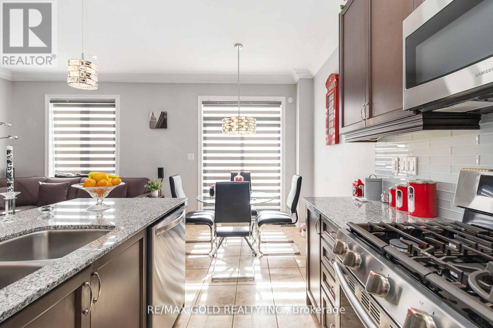 110 Kempenfelt Trail, Brampton, Ontario  L7A 0Z9 - Photo 25 - W12486629