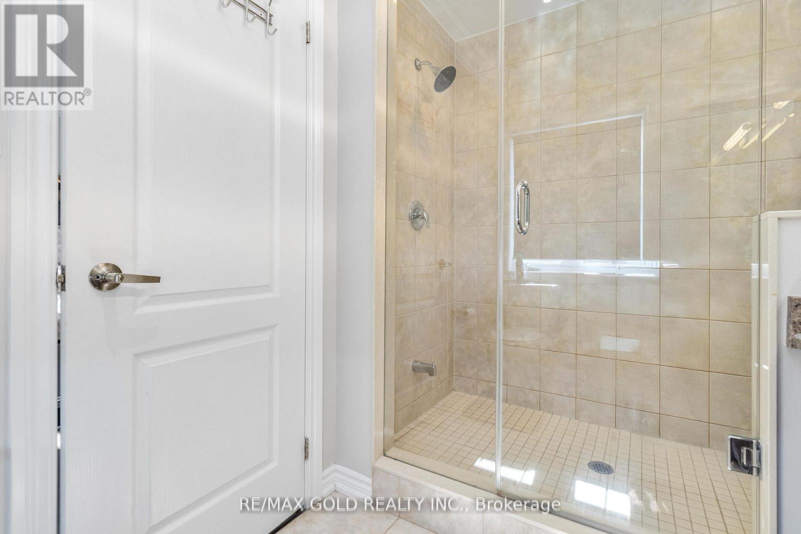 110 Kempenfelt Trail, Brampton, Ontario  L7A 0Z9 - Photo 33 - W12486629