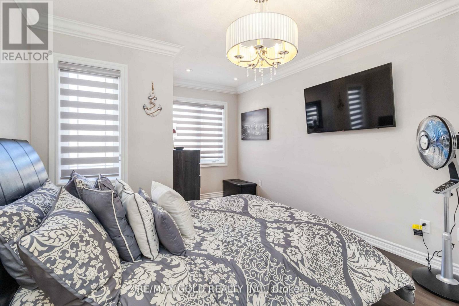 110 Kempenfelt Trail, Brampton, Ontario  L7A 0Z9 - Photo 39 - W12486629