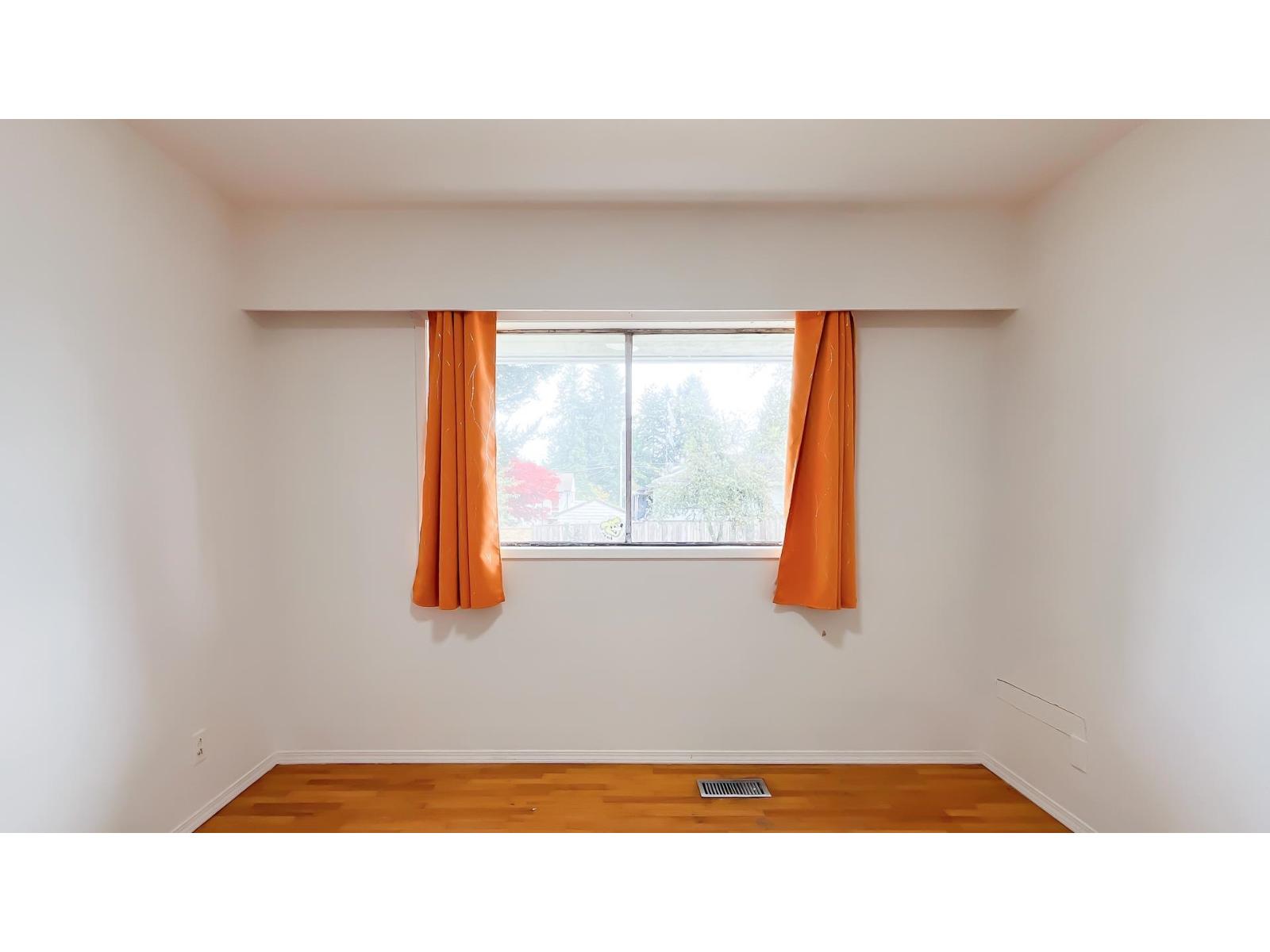 10872 145a Street, Surrey, British Columbia  V3R 3S3 - Photo 7 - R3062324