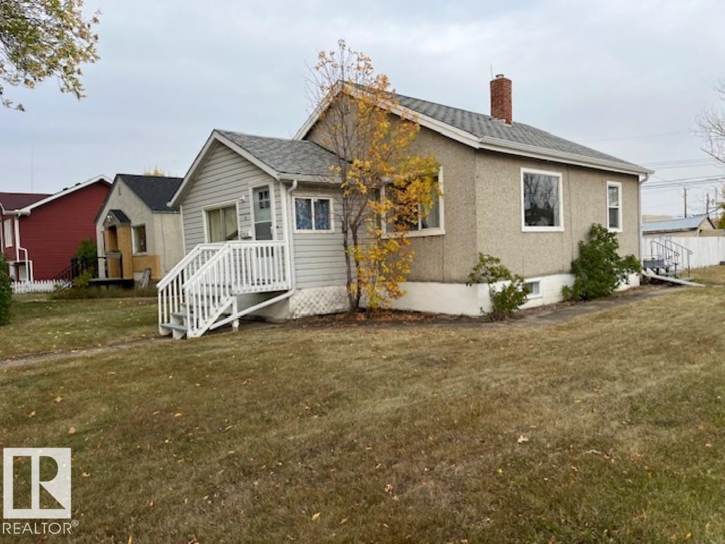 4704 47 AV, Redwater, Alberta