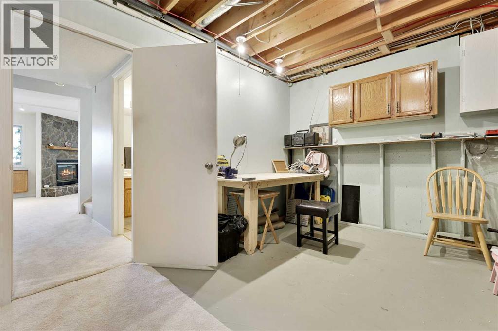 72 Coach Side Terrace Sw, Calgary, Alberta  T3H 2T3 - Photo 23 - A2260262