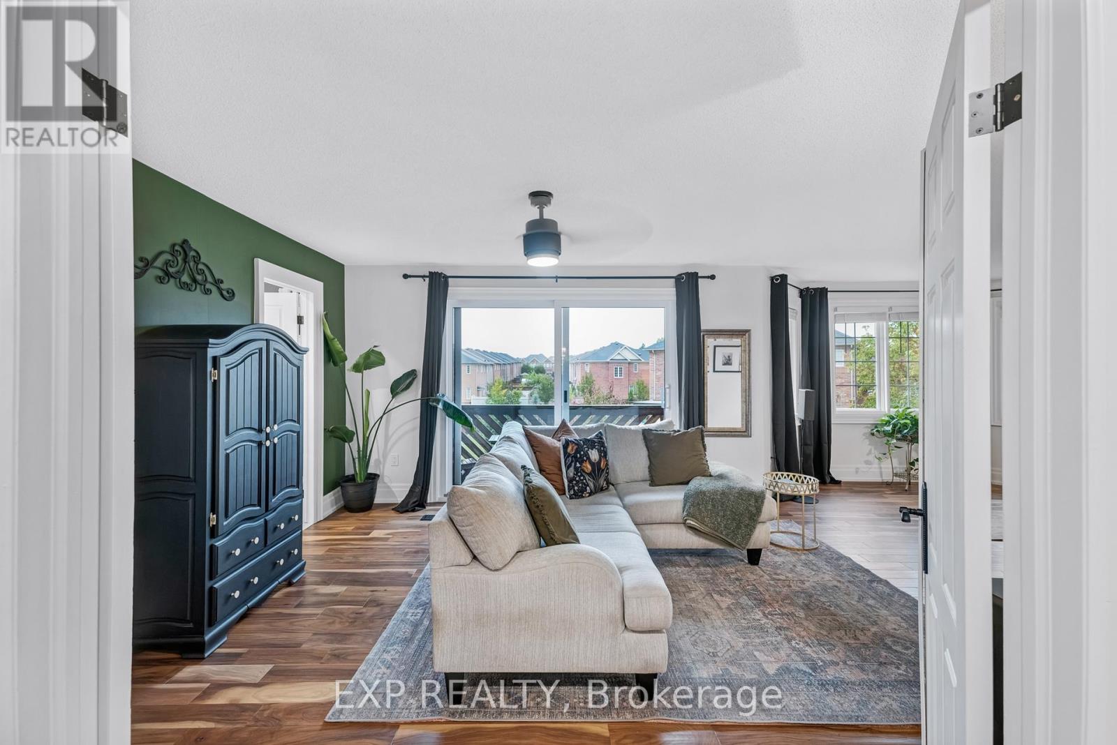 67 Geoffrey Crescent, Whitchurch-Stouffville, Ontario  L4A 5C1 - Photo 22 - N12471130