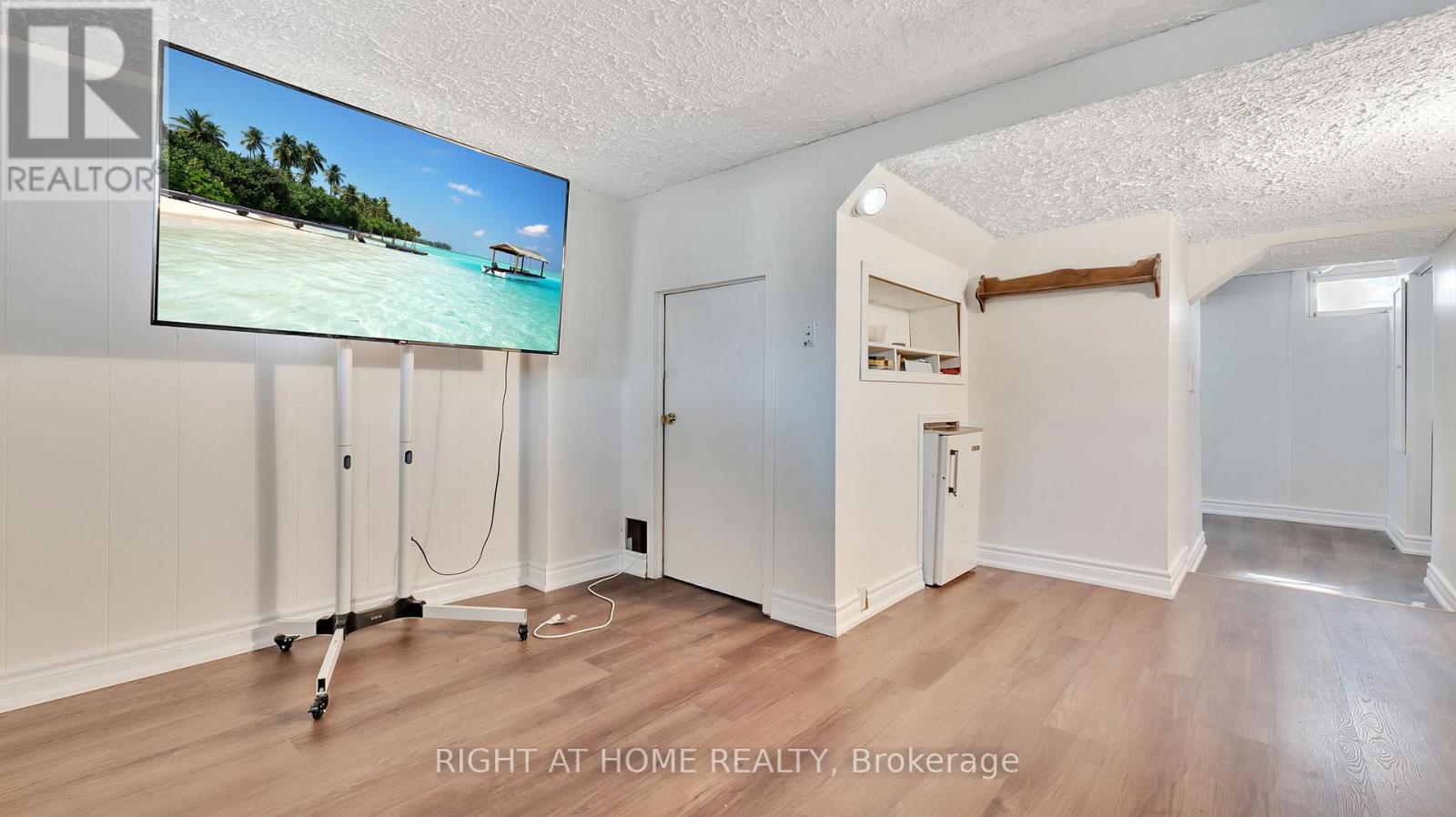 20 Cardiff Court, Whitby, Ontario  L1N 5N9 - Photo 20 - E12486056