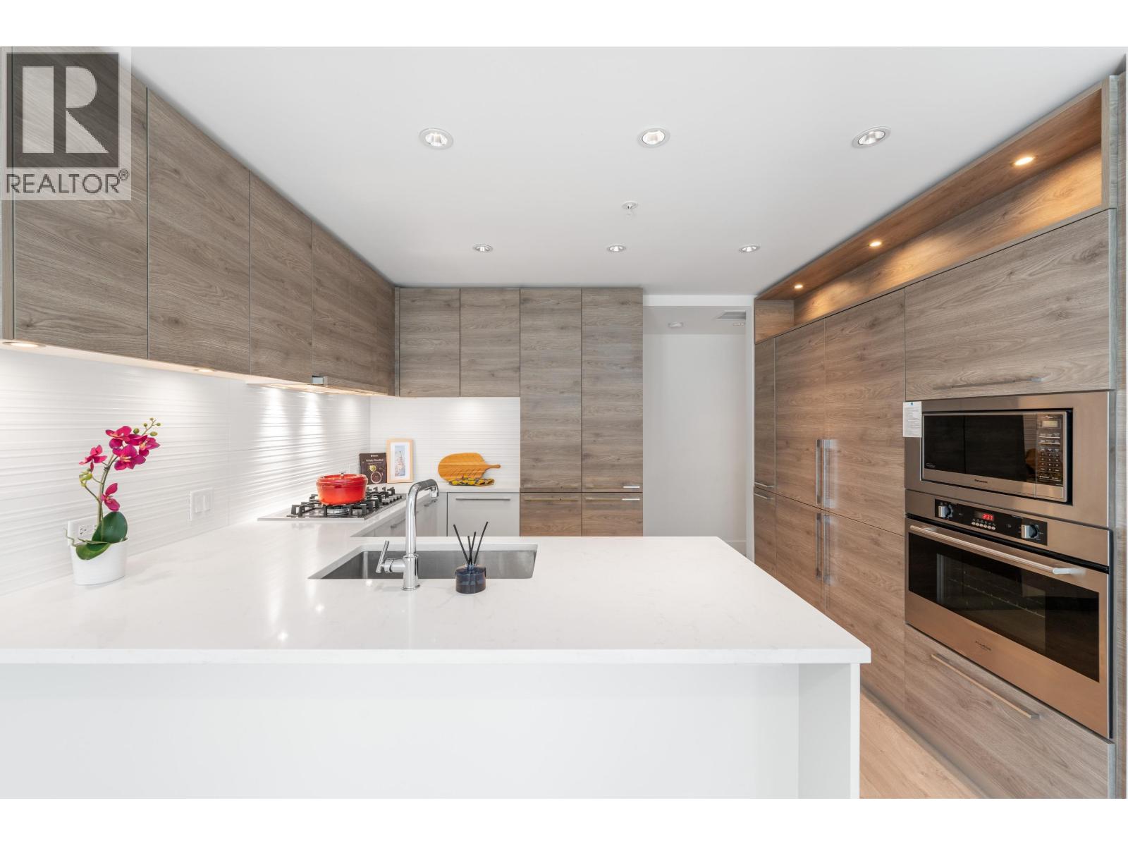 410 7388 Kingsway, Burnaby, British Columbia  V3N 0G9 - Photo 12 - R3062144