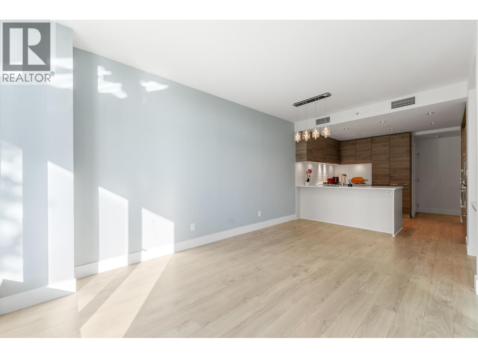 410 7388 Kingsway, Burnaby, British Columbia  V3N 0G9 - Photo 8 - R3062144