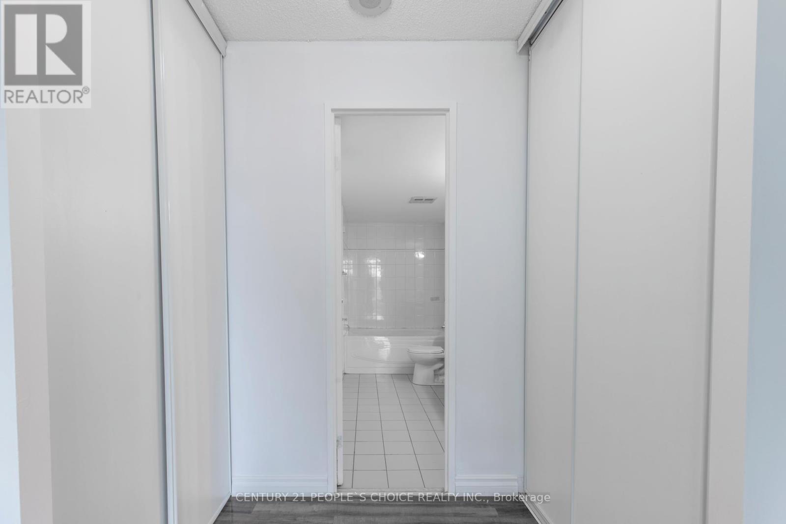 416 - 5 Rowntree Road, Toronto, Ontario  M9V 5G9 - Photo 21 - W12486628