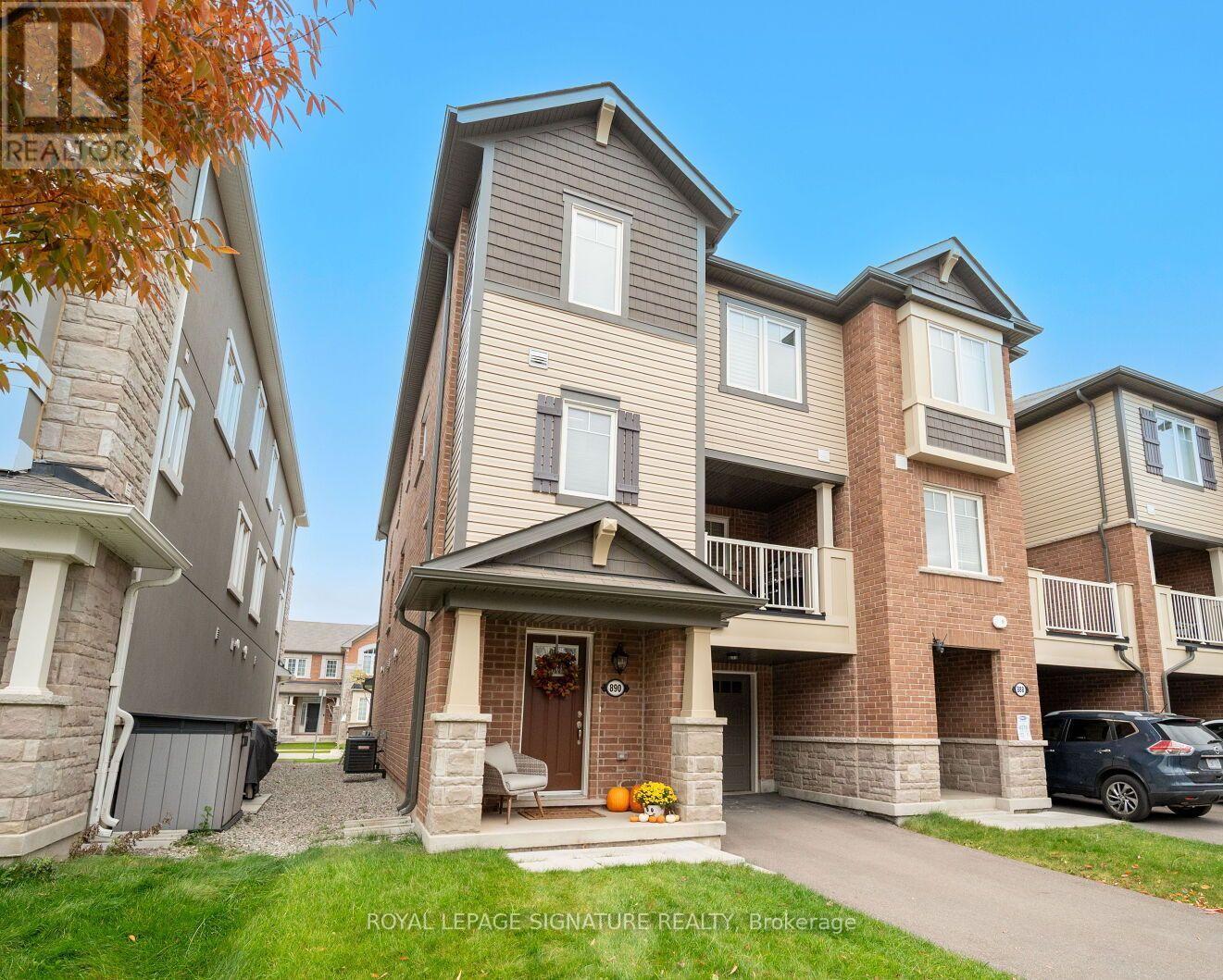 <div class="slider-price">$799,800</div><p>890 Cactus Point, Milton, Ontario</p>