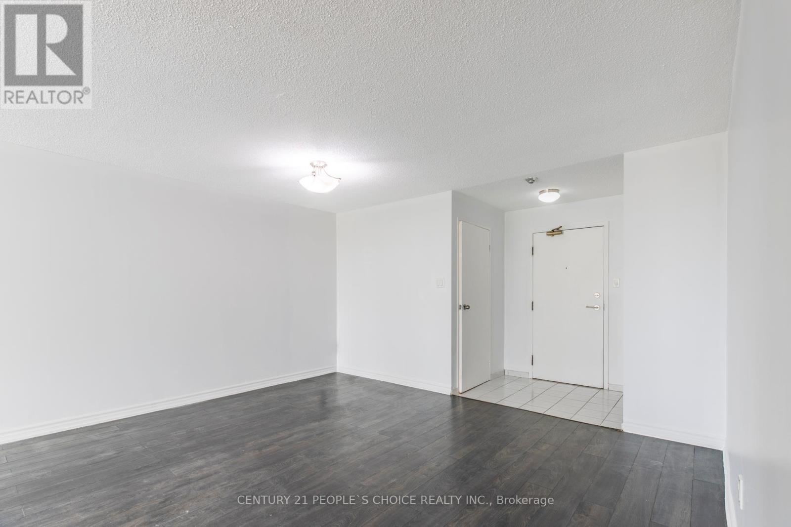 416 - 5 Rowntree Road, Toronto, Ontario  M9V 5G9 - Photo 6 - W12486628