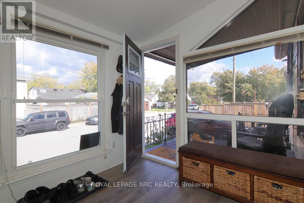 5192 Hamilton Street, Niagara Falls, Ontario  L2E 2W3 - Photo 8 - X12473836