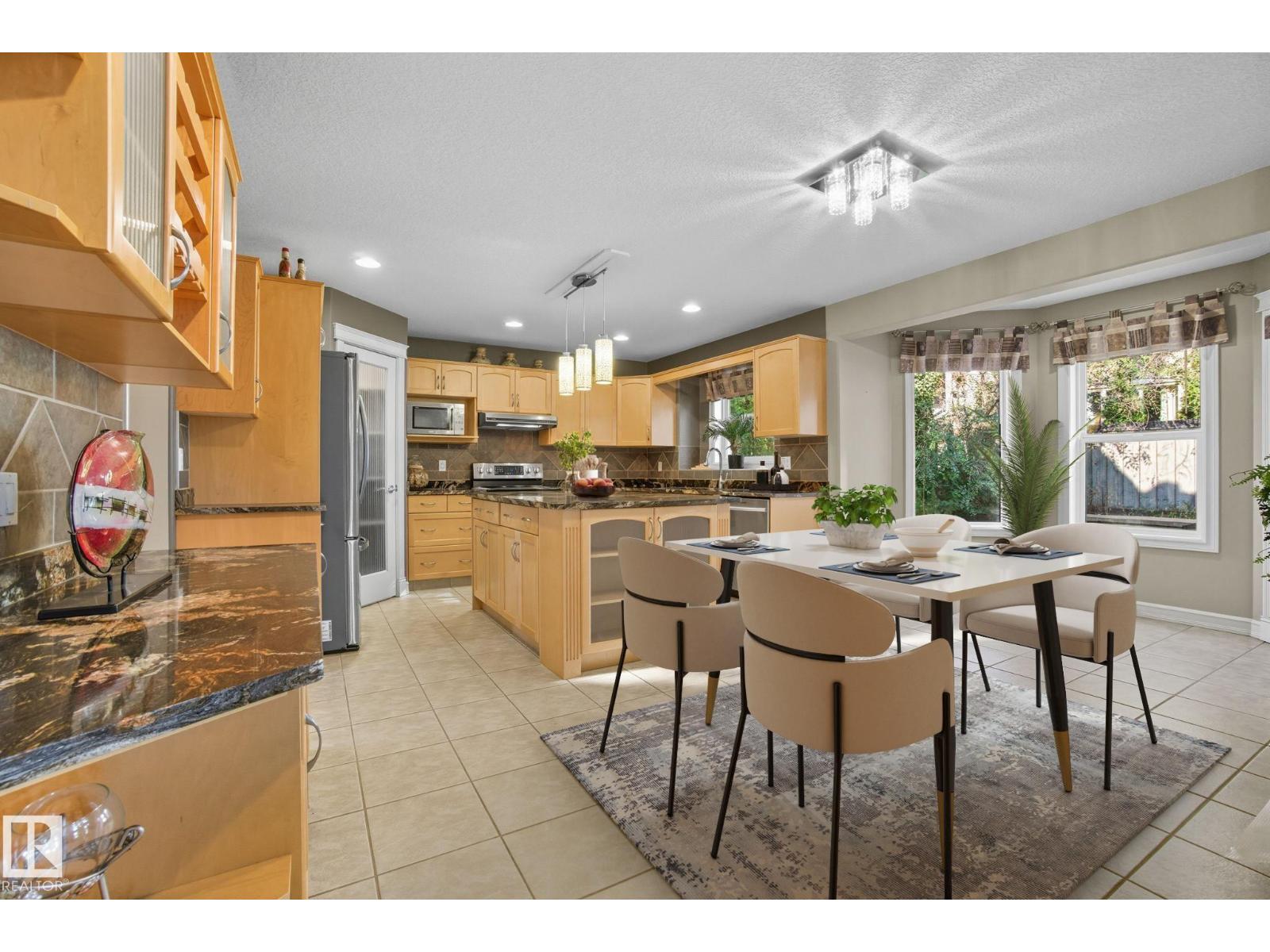 207 Falconer Link Li Nw, Edmonton, Alberta  T6R 2V7 - Photo 12 - E4463809