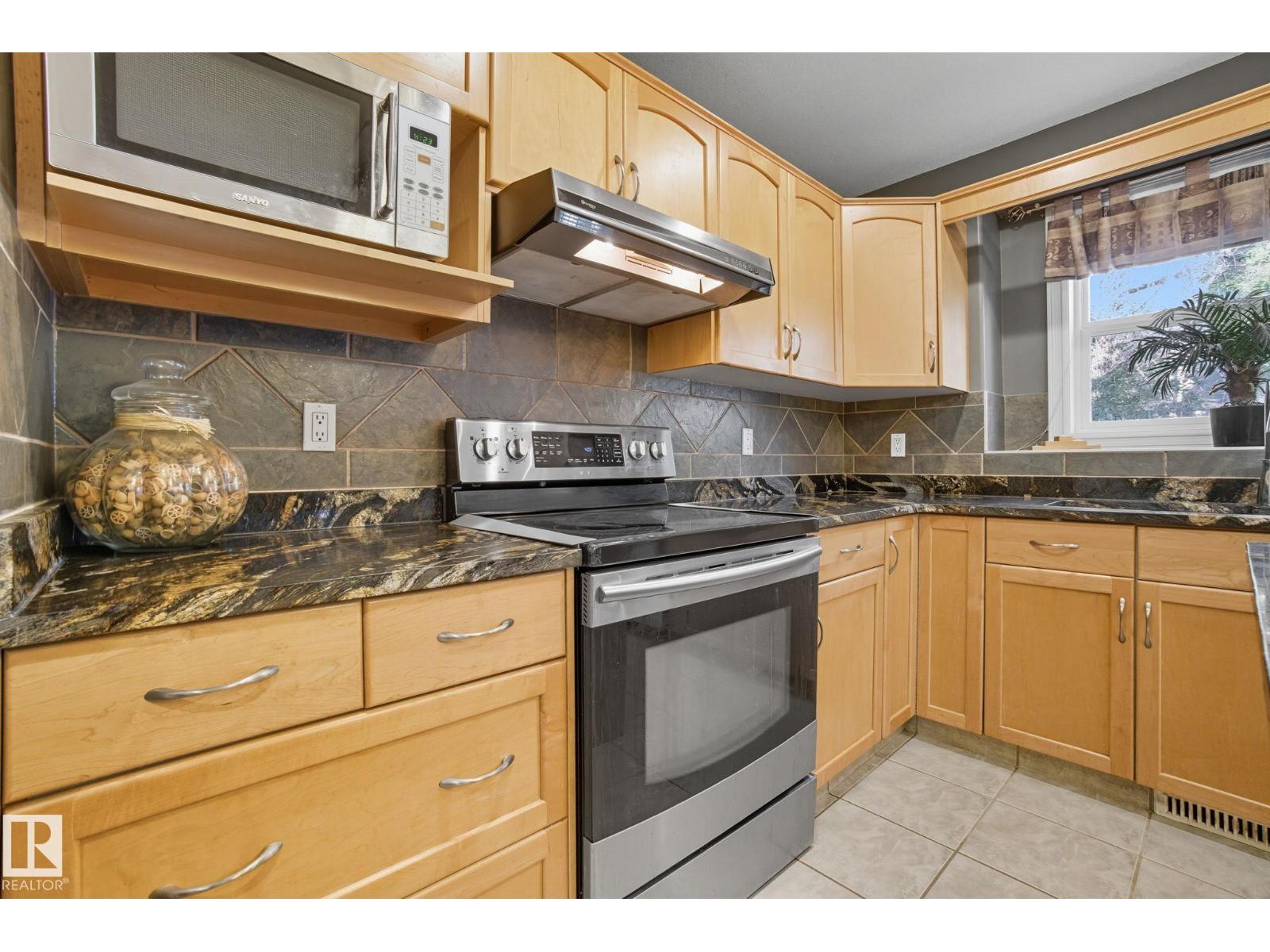 207 Falconer Link Li Nw, Edmonton, Alberta  T6R 2V7 - Photo 14 - E4463809