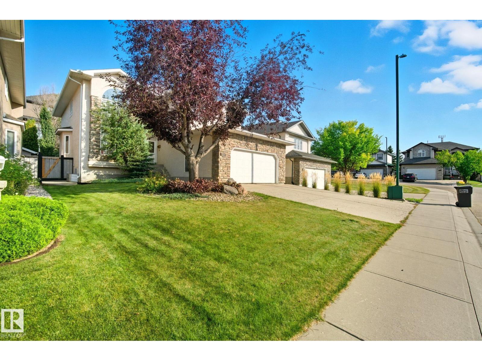 207 Falconer Link Li Nw, Edmonton, Alberta  T6R 2V7 - Photo 2 - E4463809