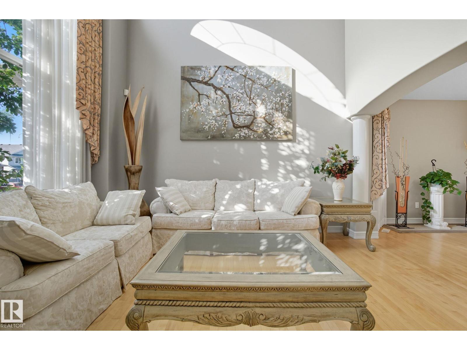 207 Falconer Link Li Nw, Edmonton, Alberta  T6R 2V7 - Photo 5 - E4463809