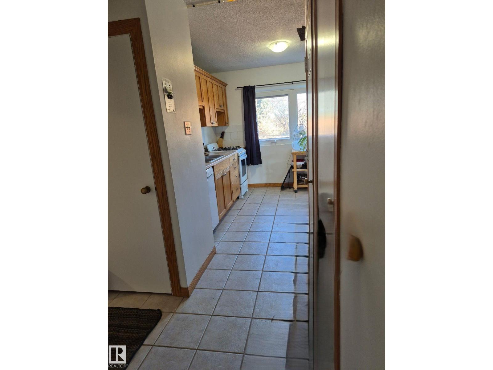 #9 6920 101 Av Nw, Edmonton, Alberta  T6A 0H7 - Photo 14 - E4463812