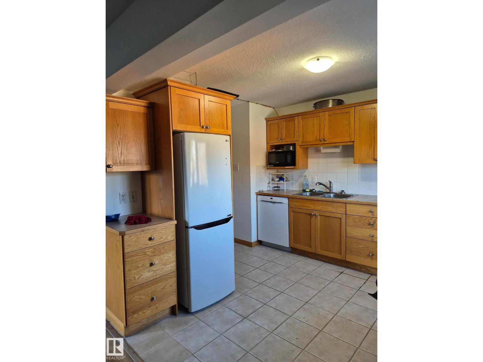 #9 6920 101 Av Nw, Edmonton, Alberta  T6A 0H7 - Photo 7 - E4463812