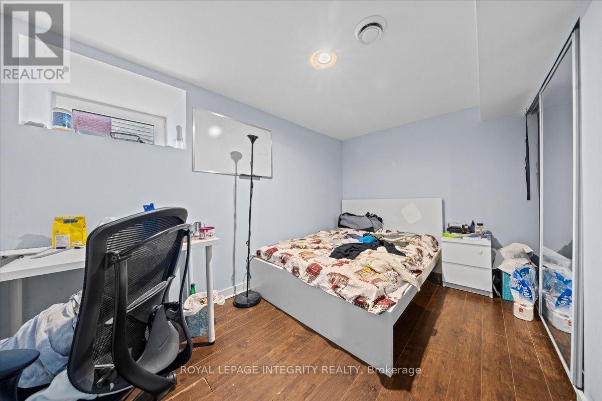 279 Somerset Street E, Ottawa, Ontario  K1N 6V7 - Photo 14 - X12486659