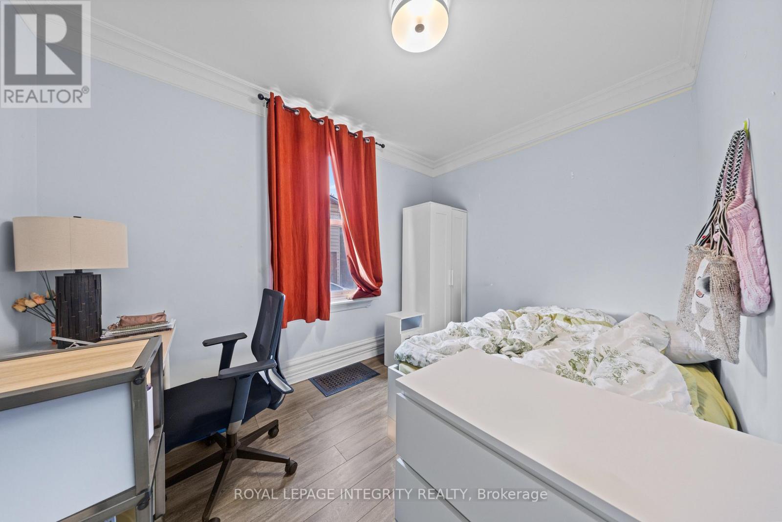 279 Somerset Street E, Ottawa, Ontario  K1N 6V7 - Photo 8 - X12486659