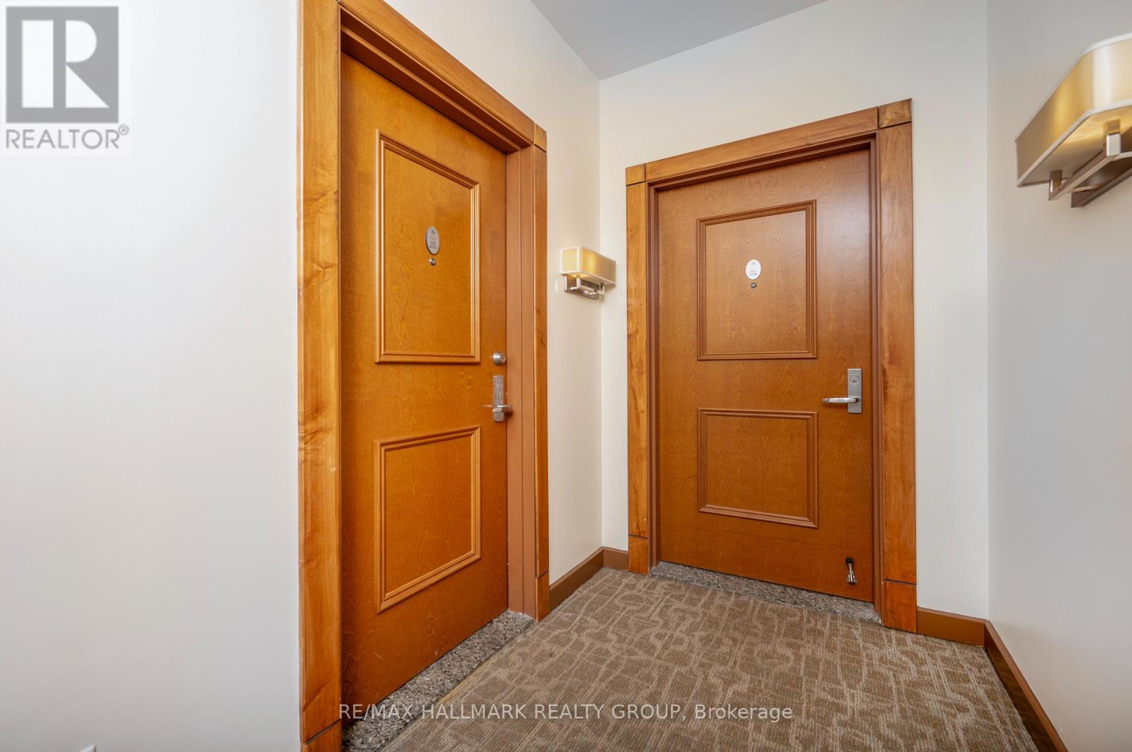 2701 - 195 Besserer Street, Ottawa, Ontario  K1N 0B6 - Photo 8 - X12486683