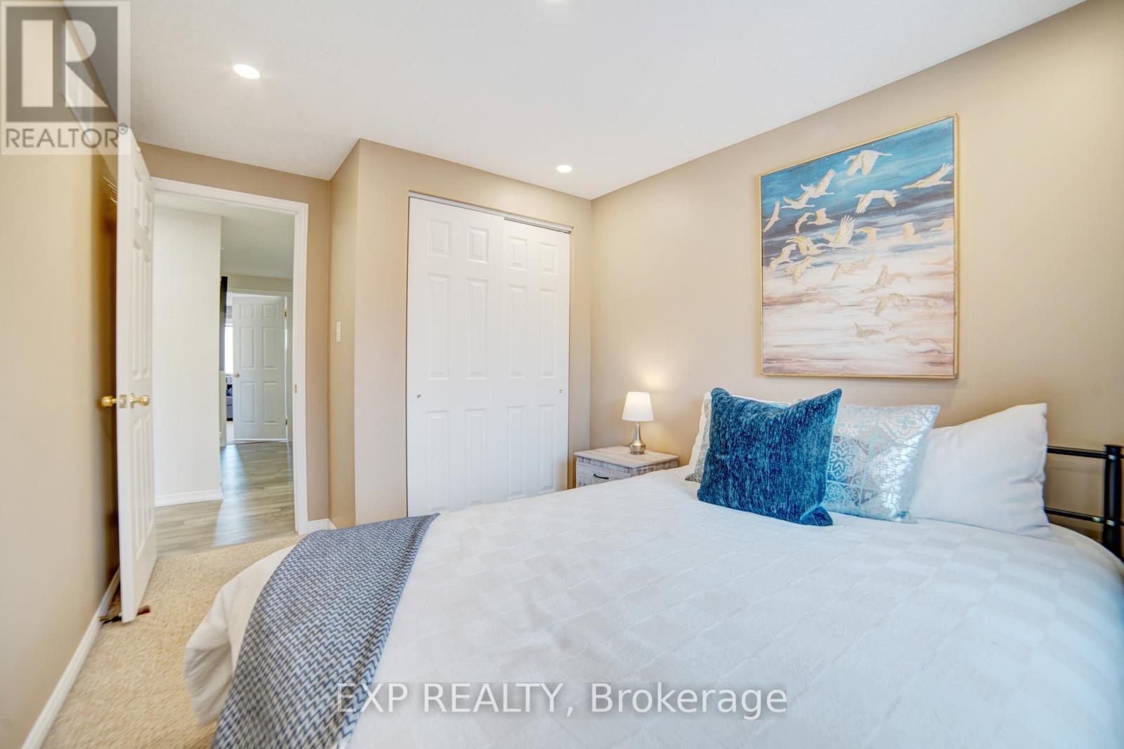 26 - 30 Bryan Court W, Kitchener, Ontario  N2A 4J5 - Photo 27 - X12486557