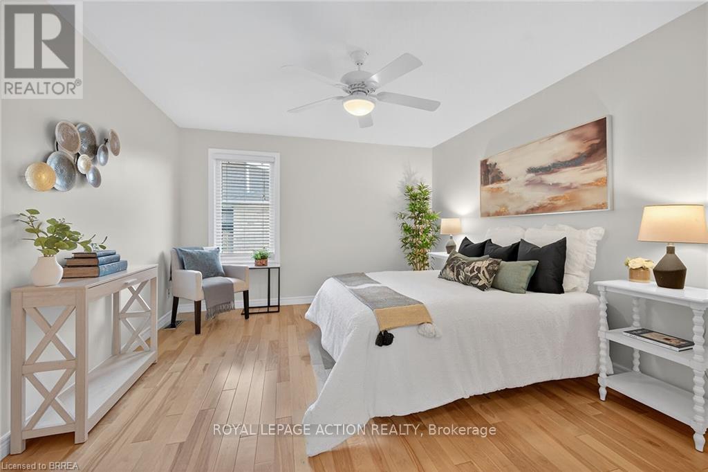 4 - 385 Park Road N, Brantford, Ontario  N3R 0A1 - Photo 8 - X12486571