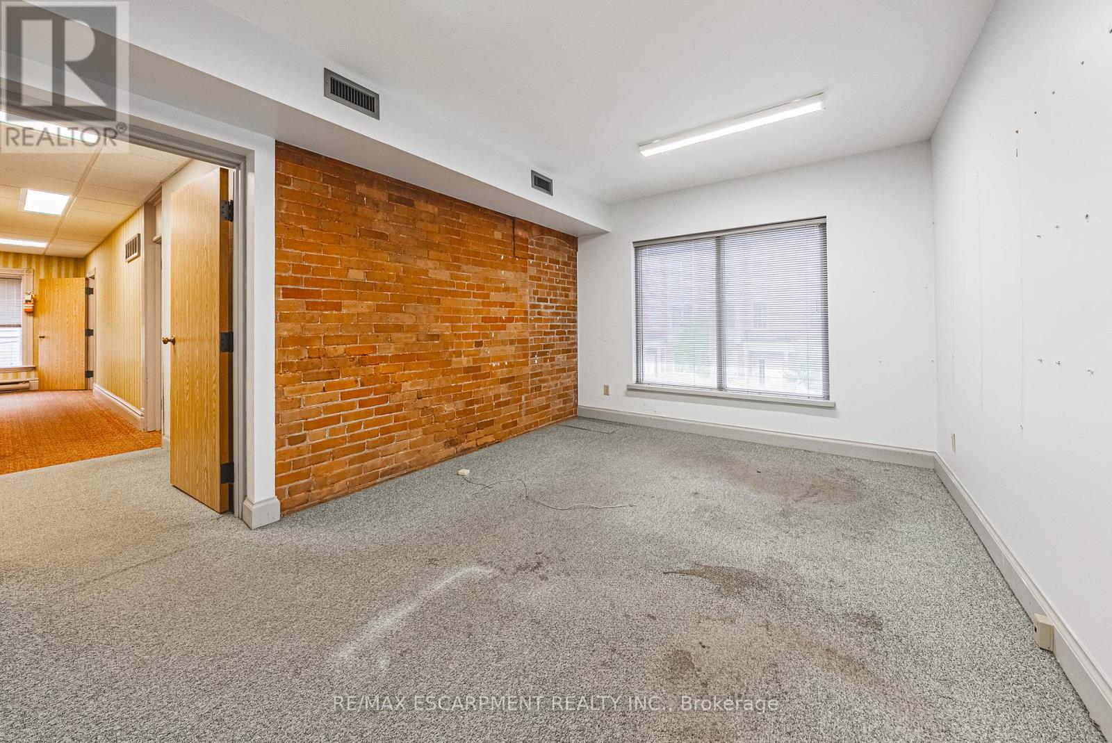 120 Catharine Street S, Hamilton, Ontario  L8N 2J4 - Photo 13 - X12486595