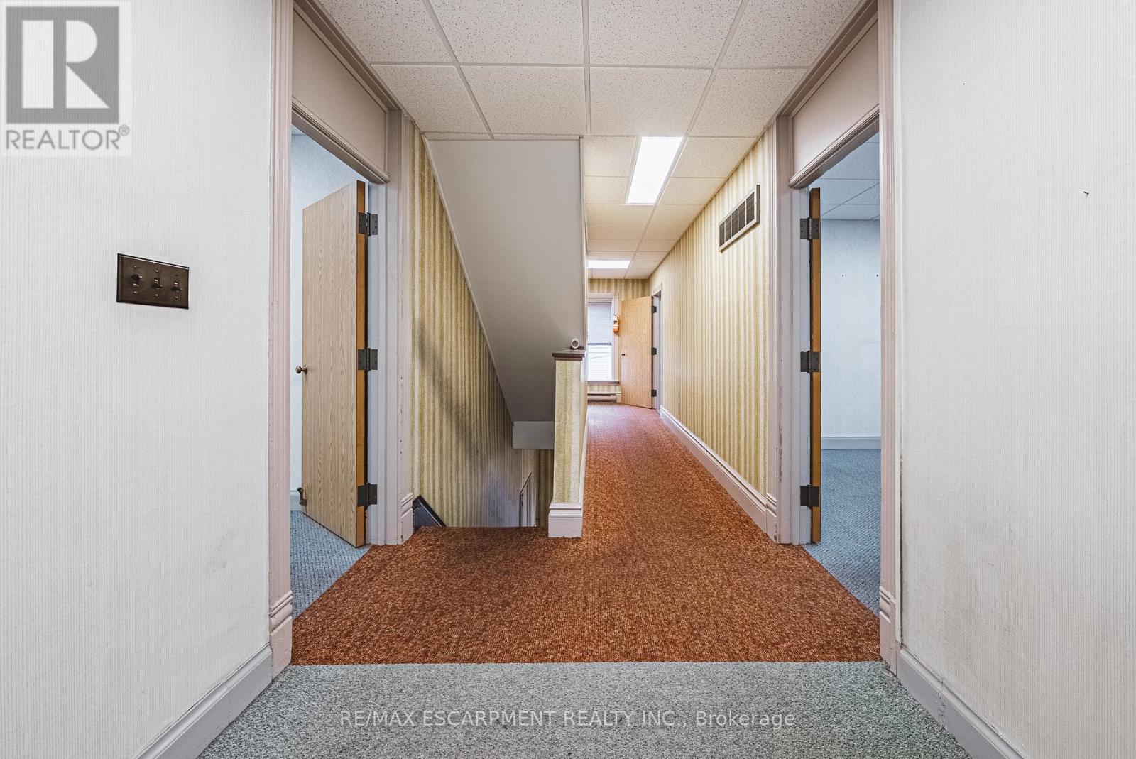 120 Catharine Street S, Hamilton, Ontario  L8N 2J4 - Photo 9 - X12486610