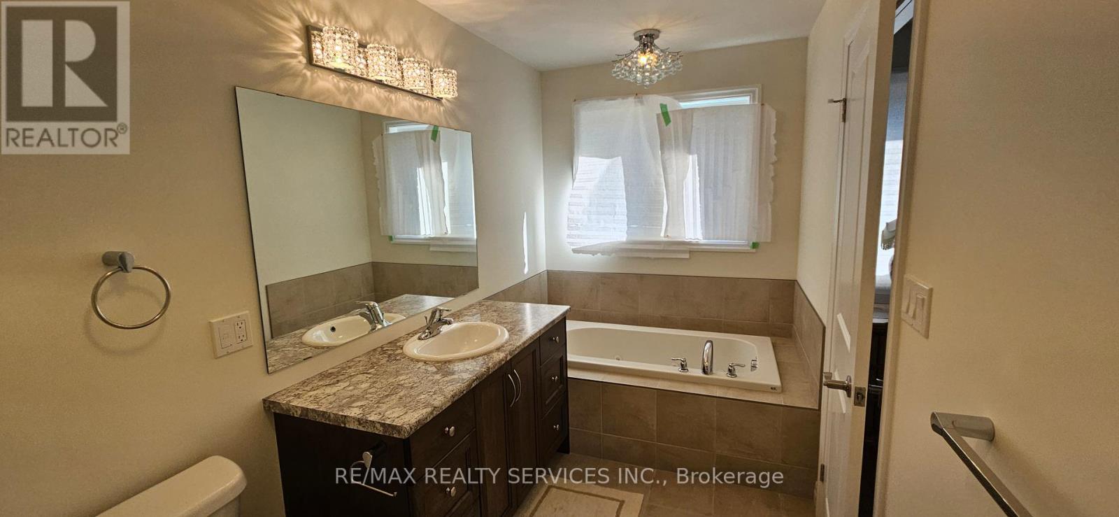 64 Ambrosia Path, St. Thomas, Ontario  N5R 0L4 - Photo 14 - X12486626